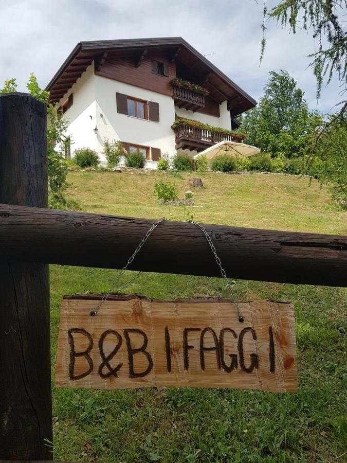 B&B I Faggi Lavarone Buitenkant foto